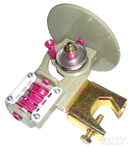 吊環(huán)式張力器